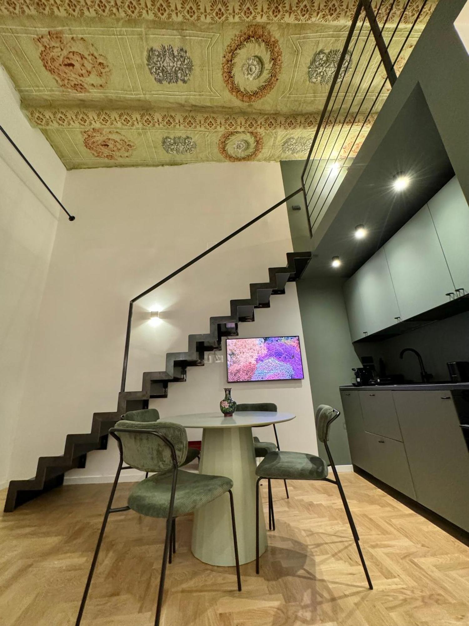 Alma De Chiaja - Design Suites & Apartments Наполи Екстериор снимка