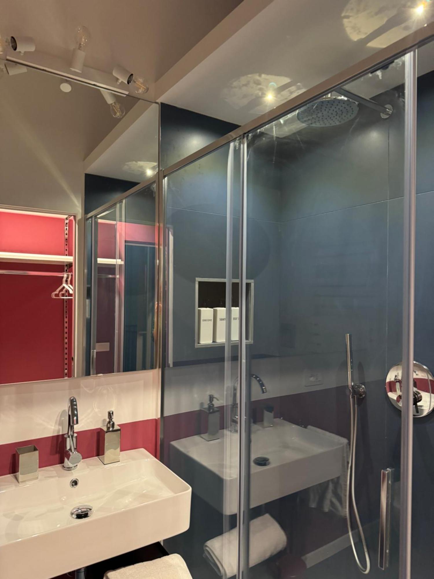 Alma De Chiaja - Design Suites & Apartments Наполи Екстериор снимка